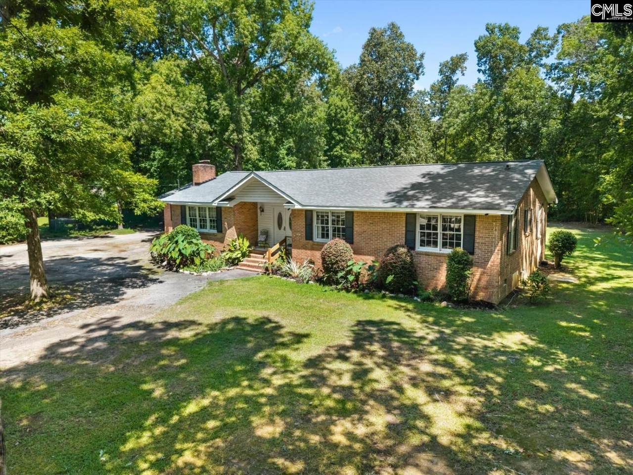 540 Lakeshore Drive - Photo 1