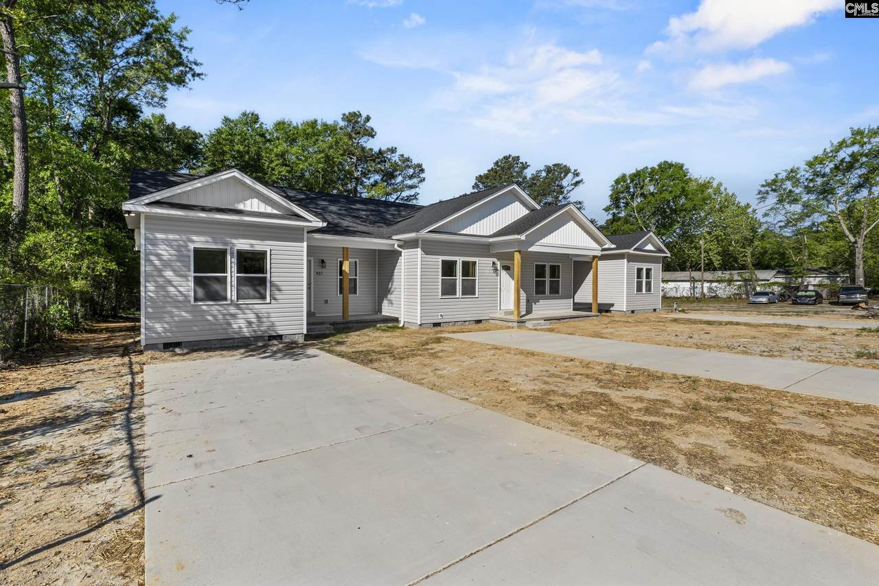 921 Prescott Road - Photo 1