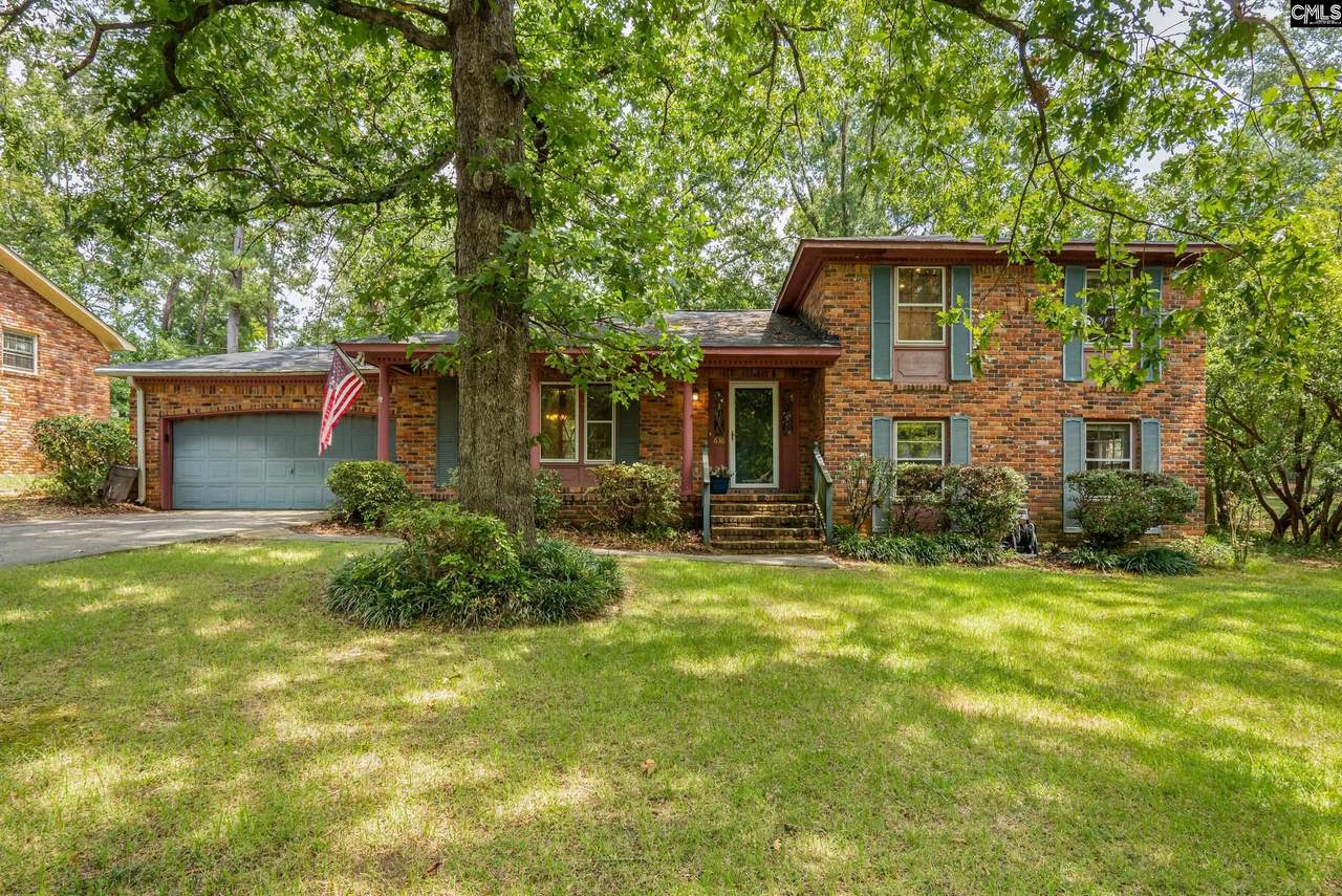 636 Shadowbrook Drive - Photo 1