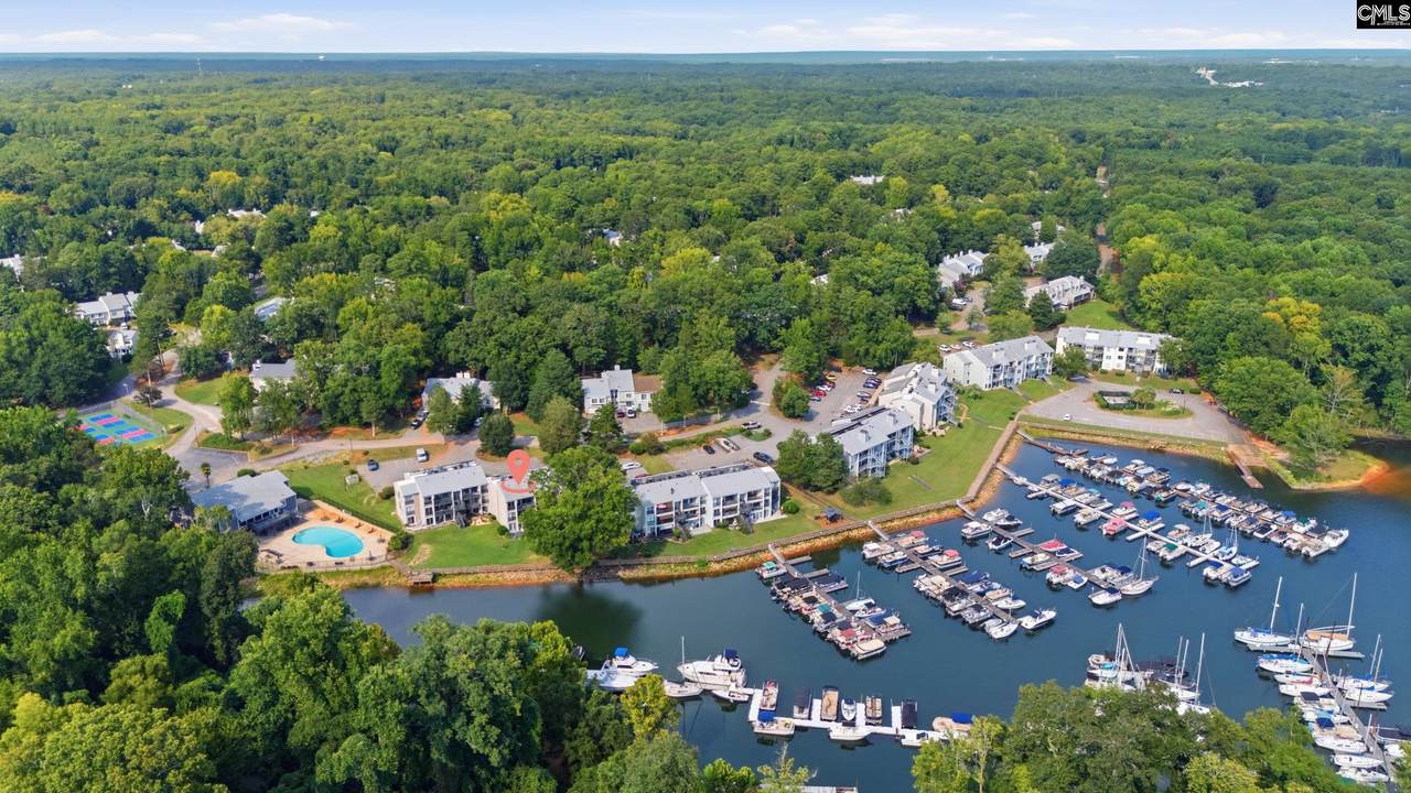 238 Shoreline Drive - Photo 1