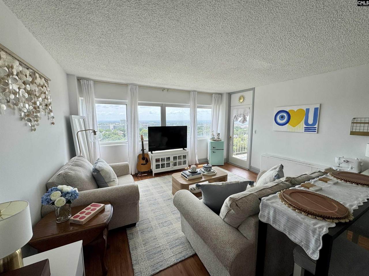 1520 Senate Street 168 - Photo 1