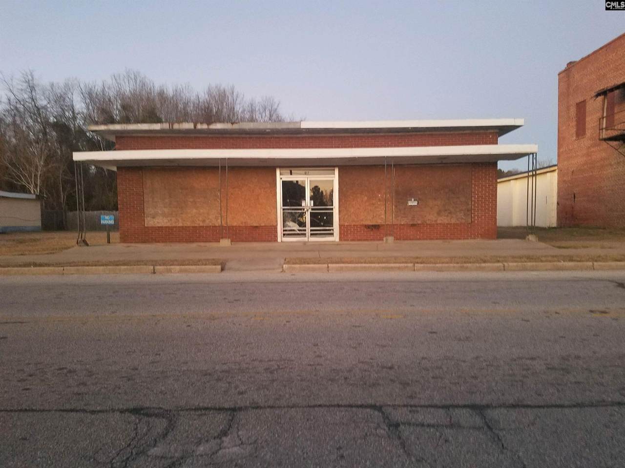 617 Main Street - Photo 1