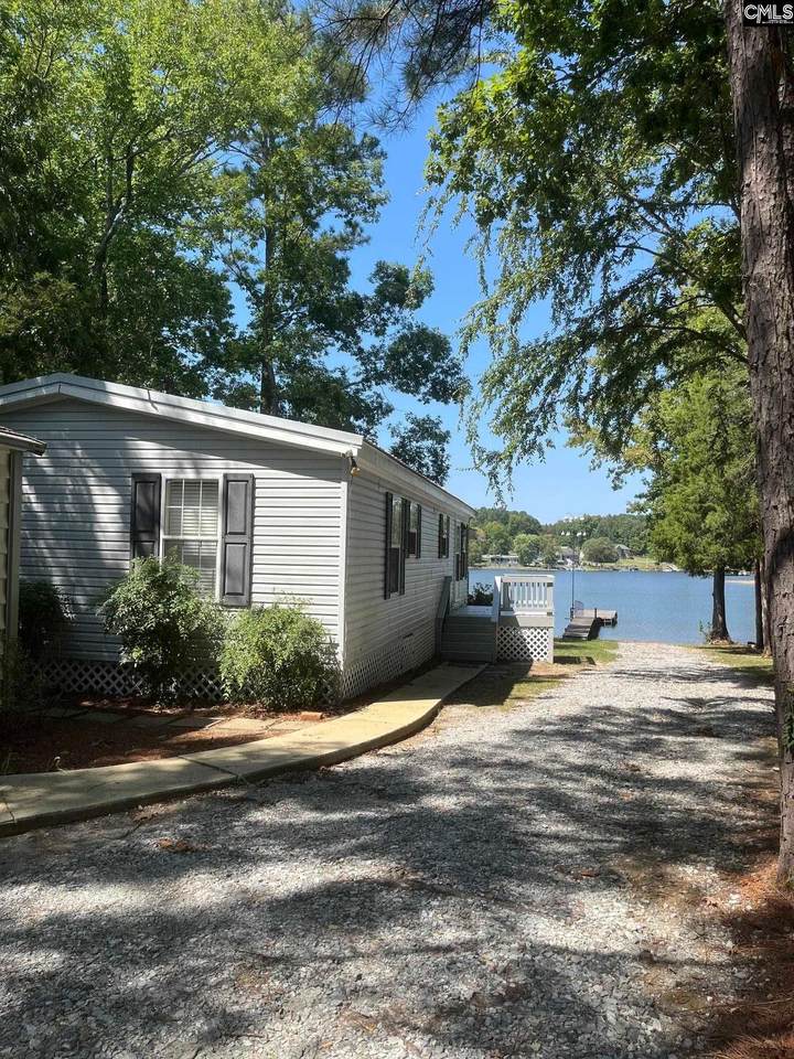 107 Oak Pointe Road - Photo 1