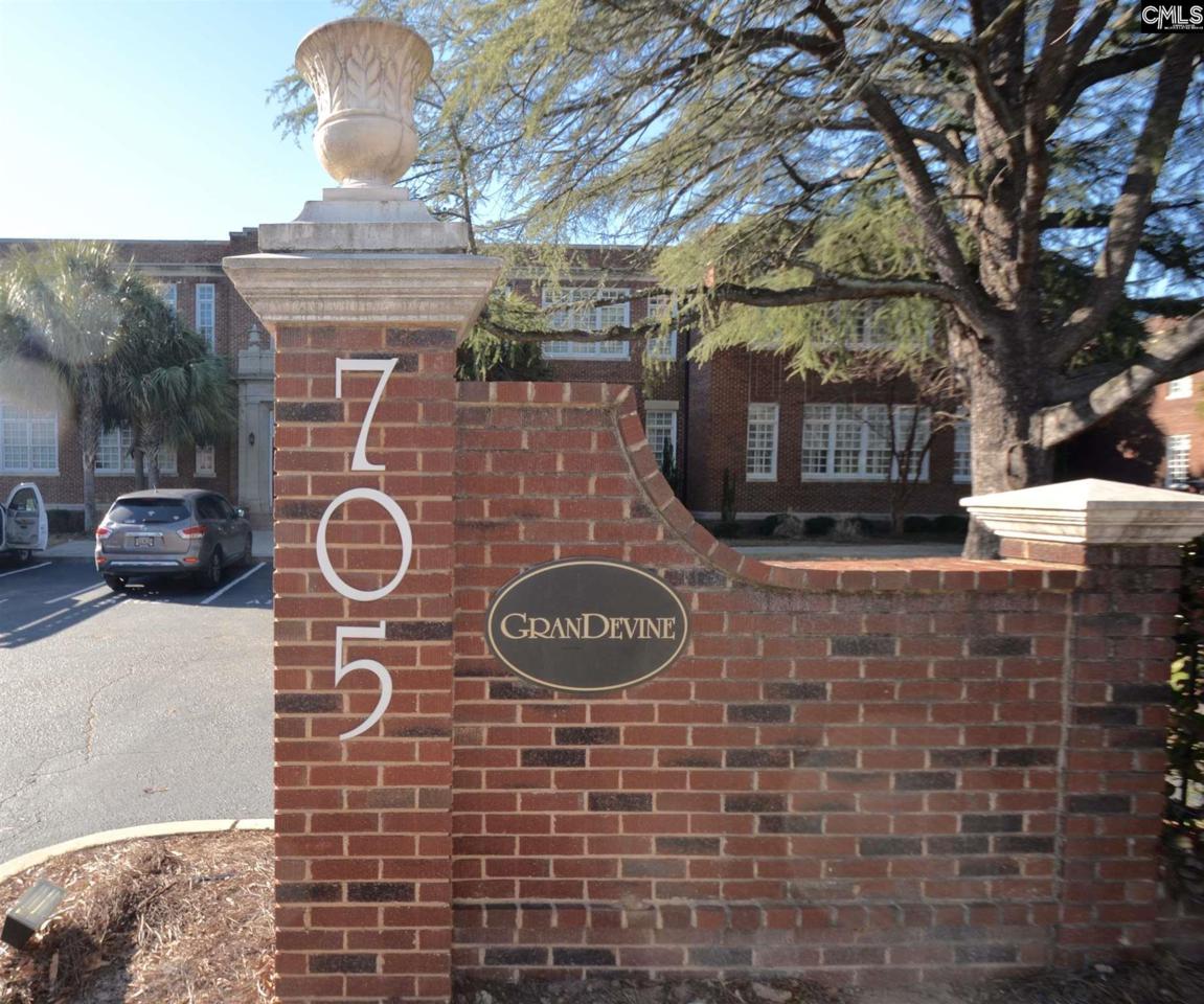 705 Maple Street - Photo 1