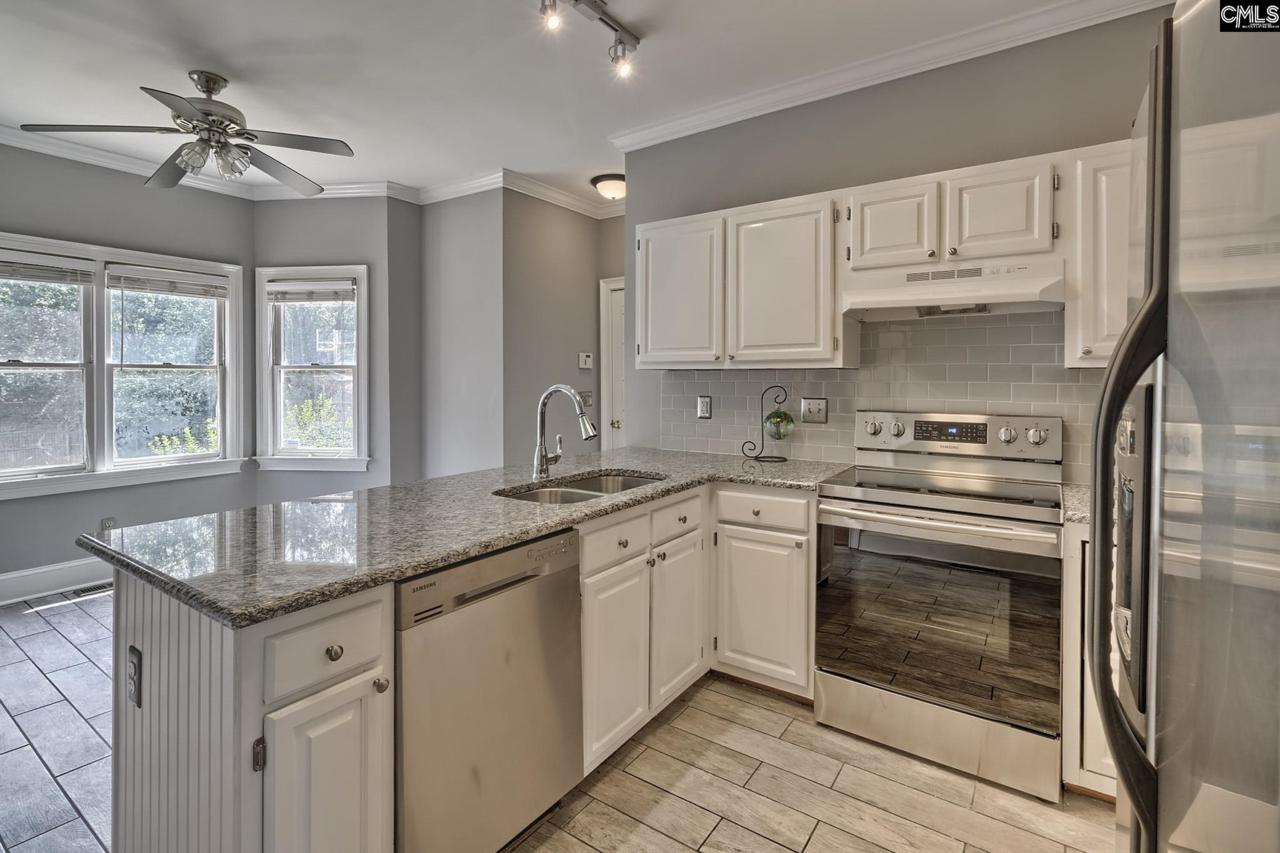 309 Brentland Court - Photo 1