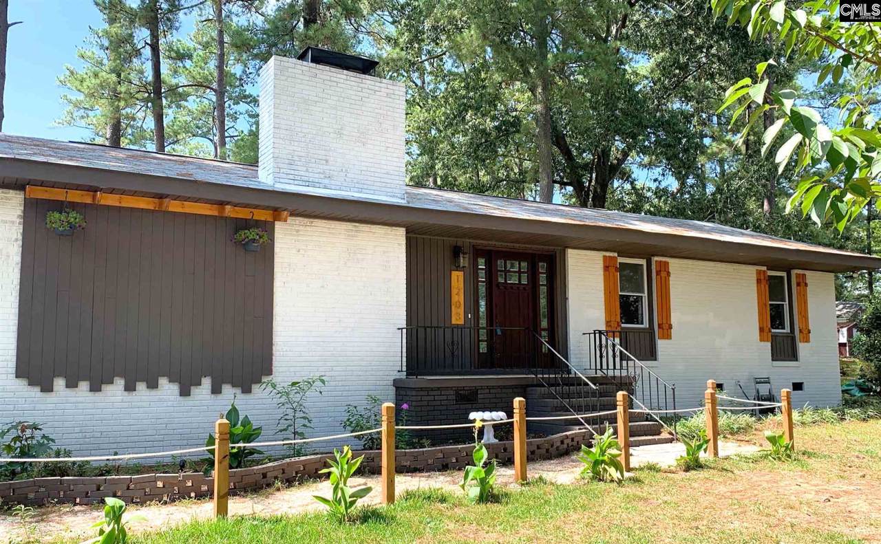 1203 Beltline Boulevard - Photo 1