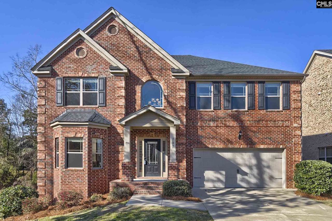 107 Lake Hilton Drive - Photo 1