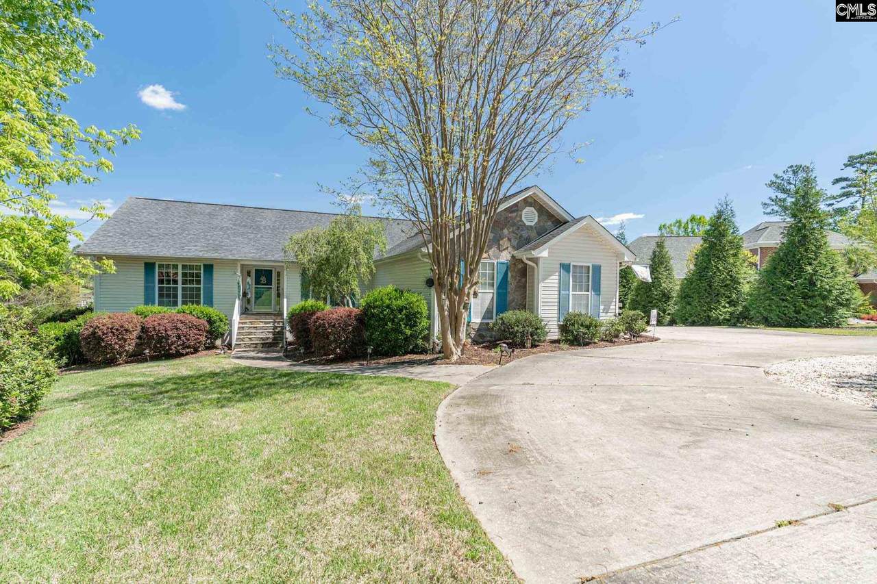 705 Plantation Court - Photo 1