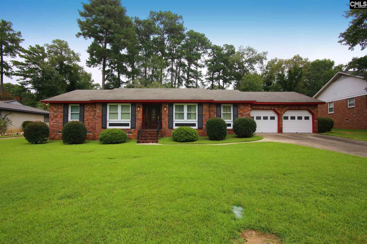 733 Tara Trail - Photo 1