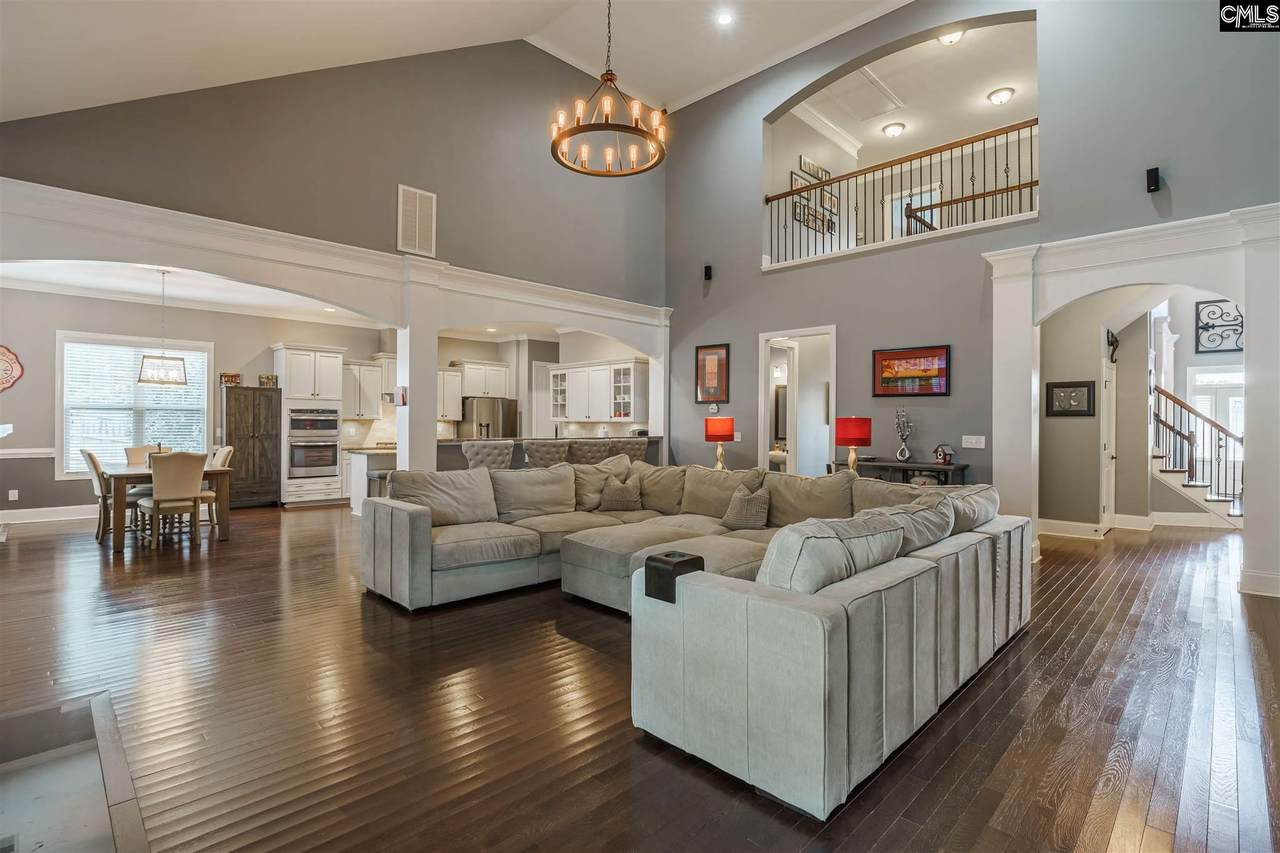 158 Ascot Woods Circle - Photo 1