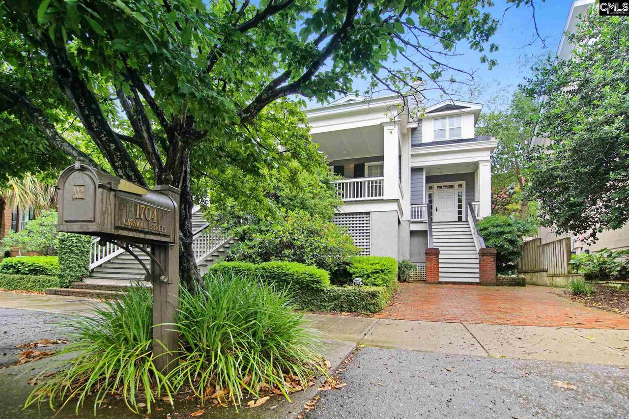 1704 Catawba Street - Photo 1