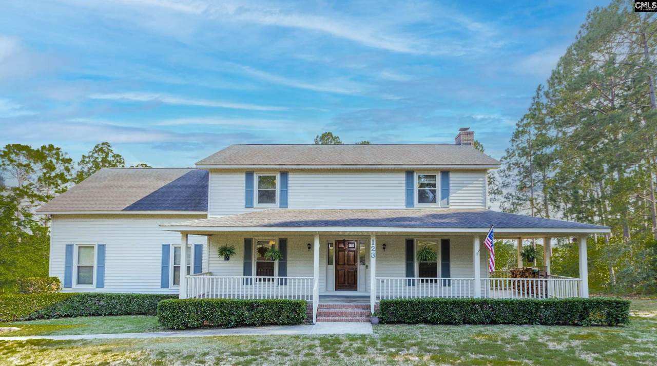 123 Candlelight Drive - Photo 1