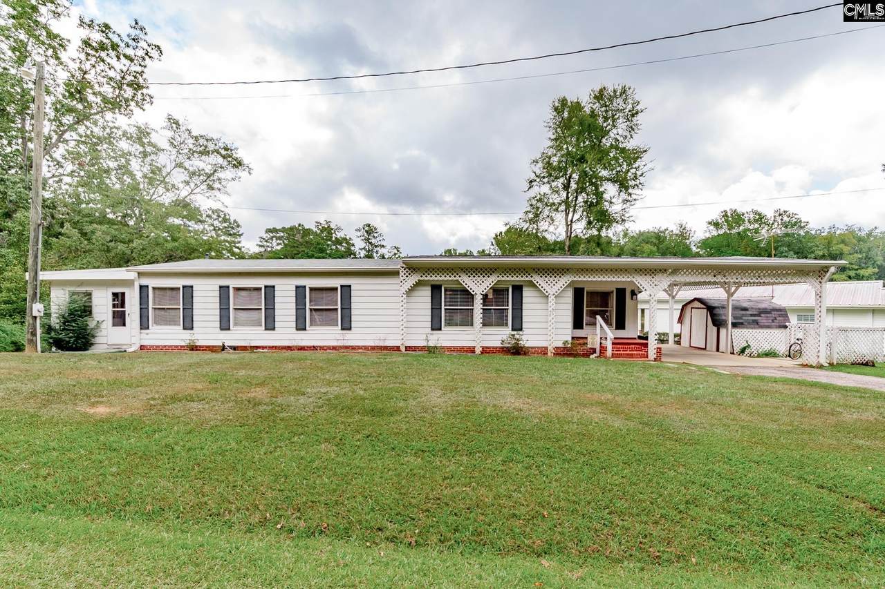 548 Lakewood Drive - Photo 1