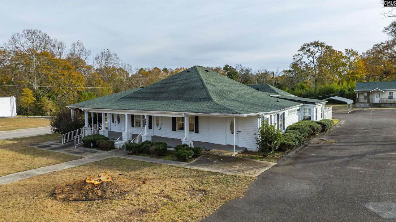 401 Main Street - Photo 1