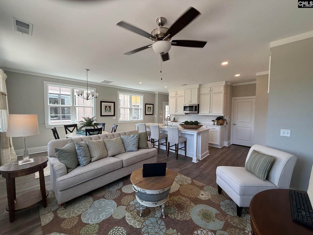 1008 Manarola Road - Photo 1