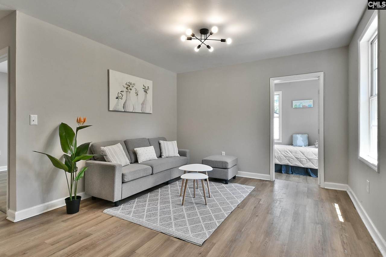 2813 Truman Street - Photo 1