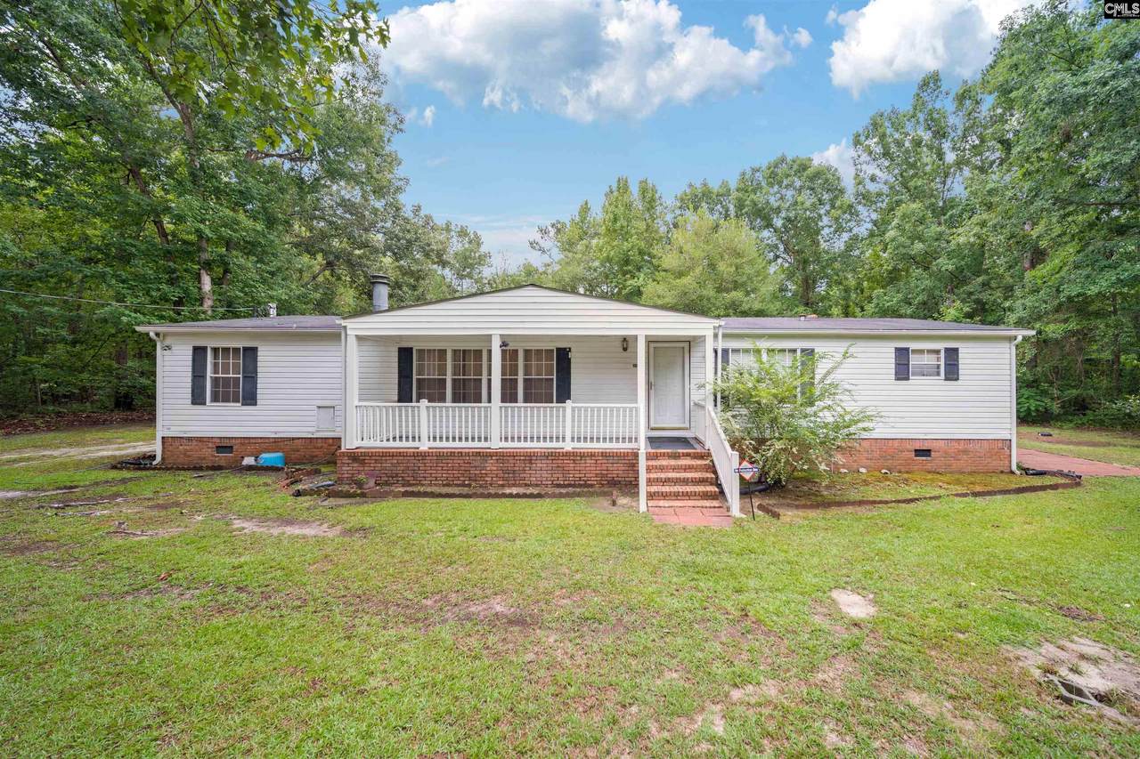 1011 Saddle Club Lane - Photo 1