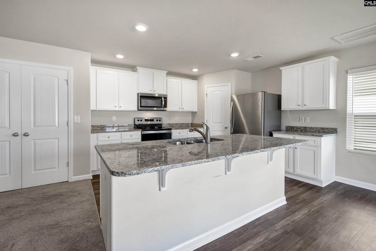 1136 Mission Grass Road - Photo 1