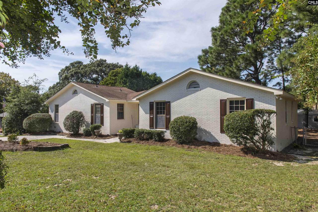 7909 Wessex Lane - Photo 1