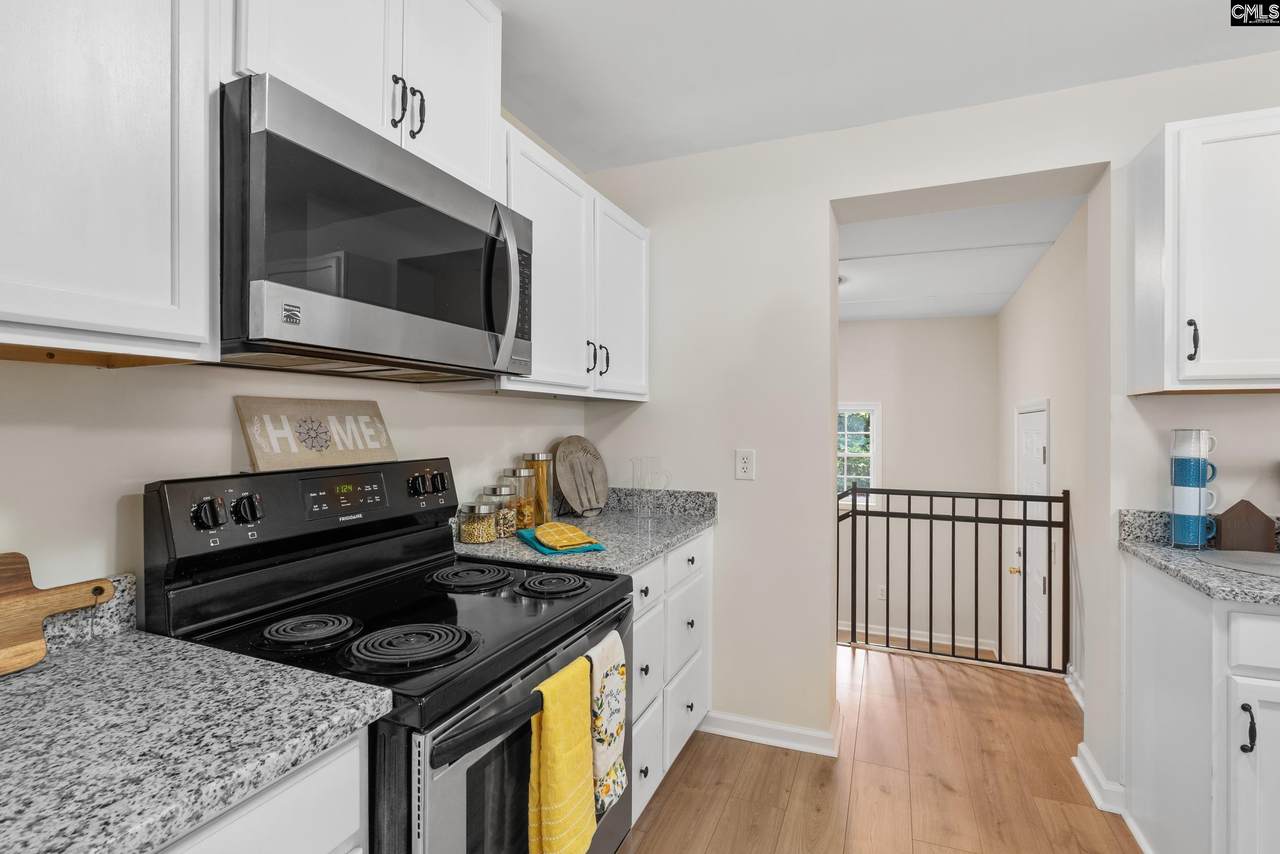 504 Lakeside - Photo 1