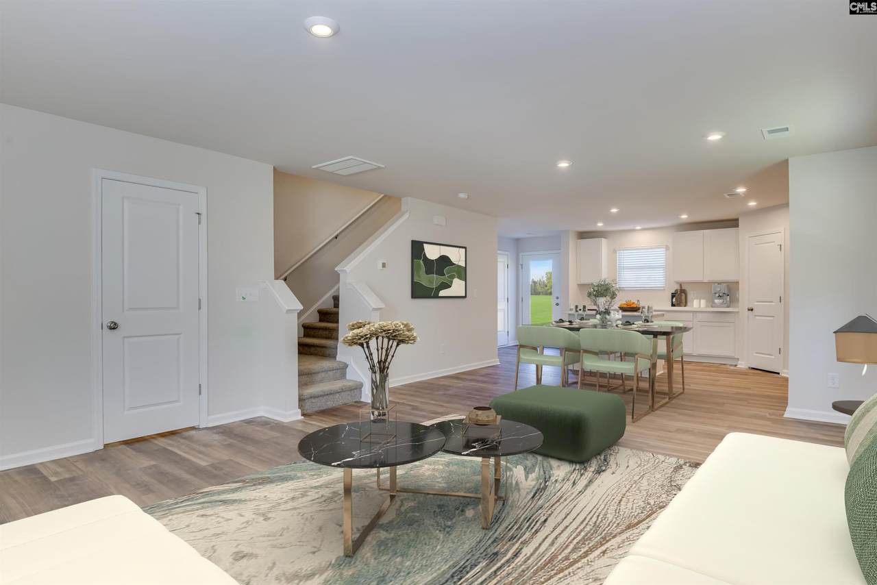 330 Pulman Drive - Photo 1