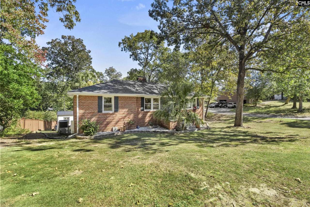1500 Redwood Drive - Photo 1