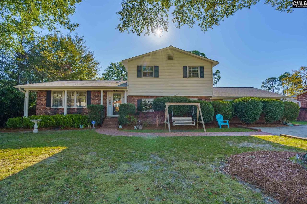 812 Malibu Drive - Photo 1