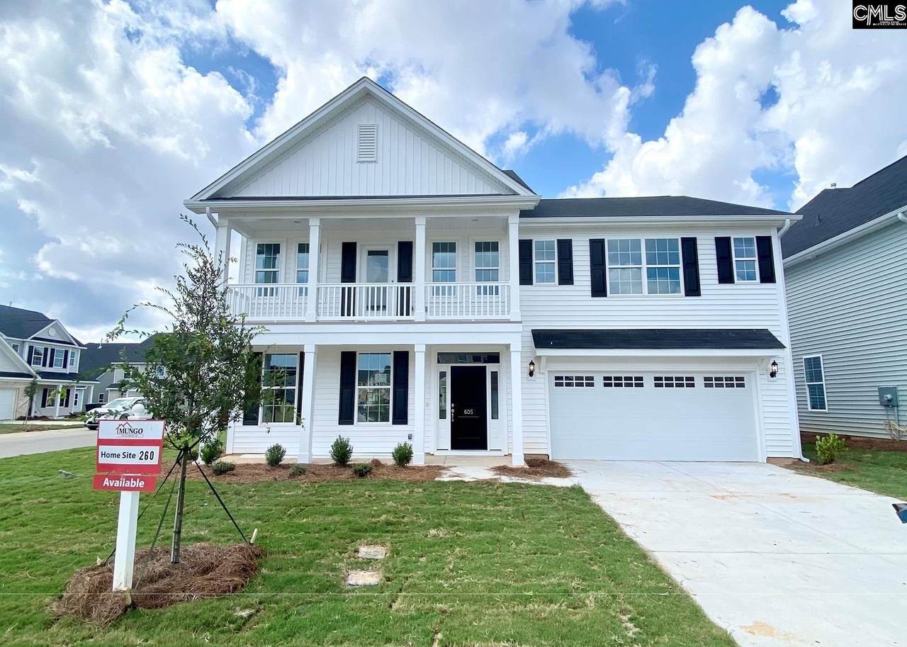 605 Hiawatha Drive - Photo 1