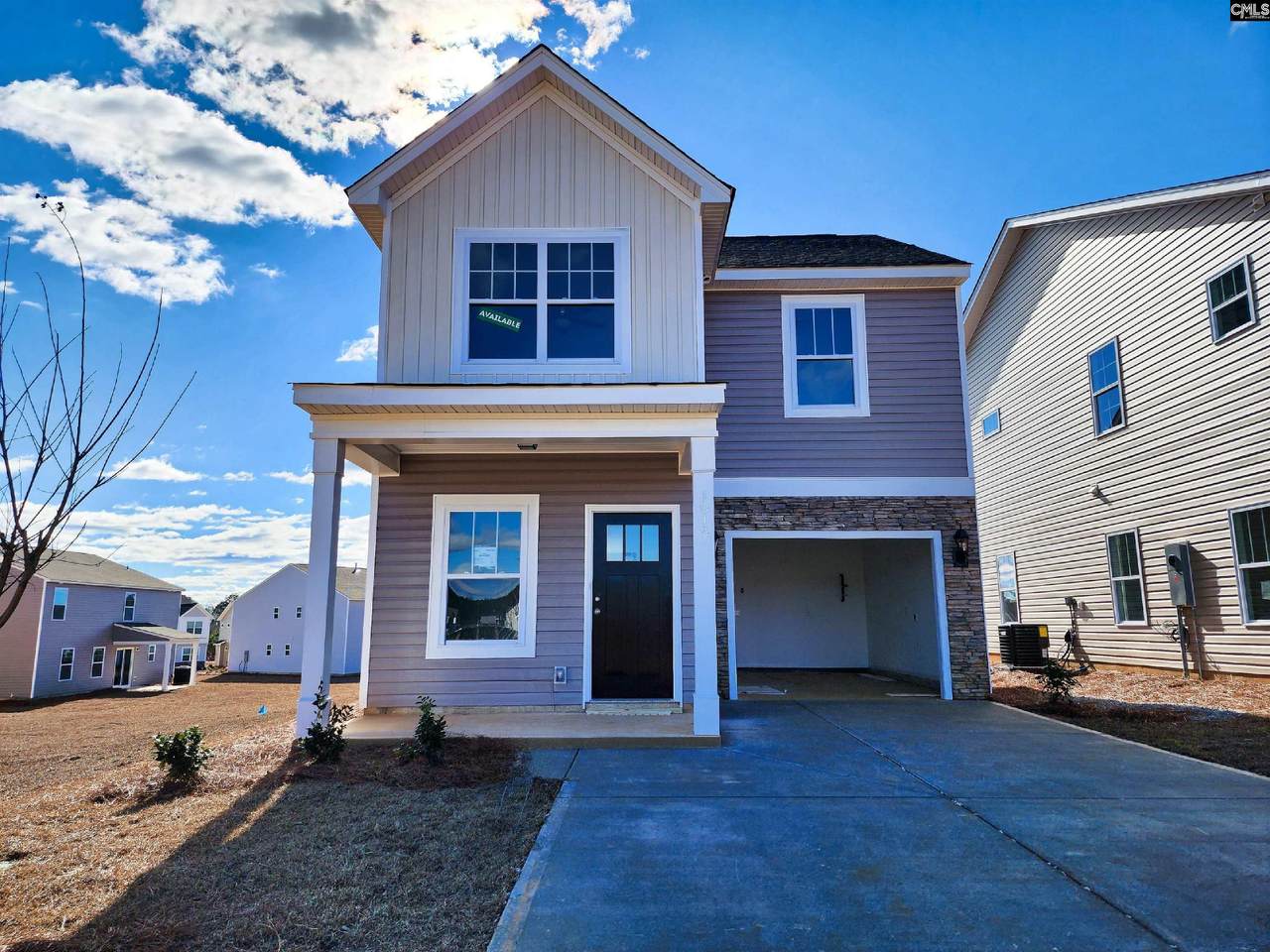 1015 Crescent Moon Loop - Photo 1