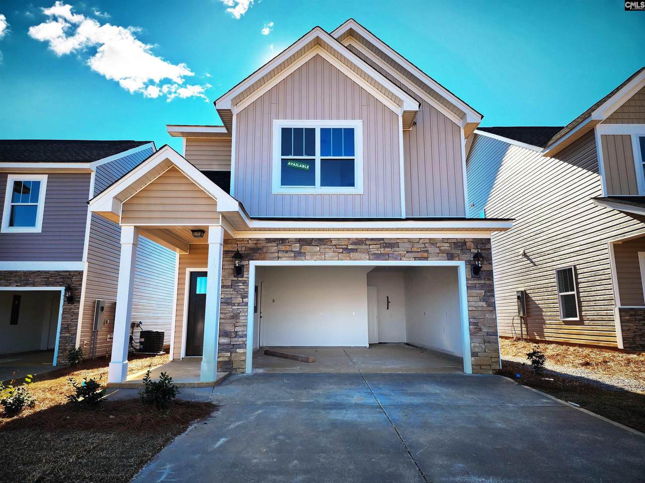 1017 Crescent Moon Loop - Photo 1
