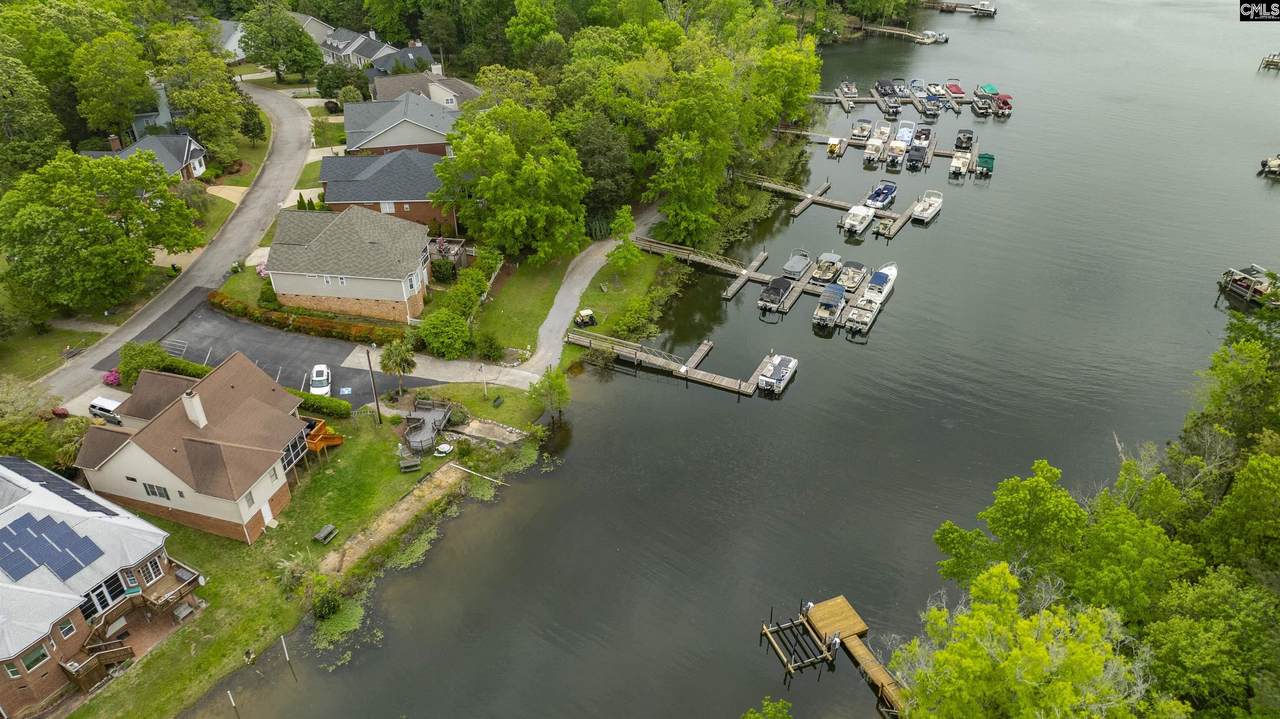 124 Pond Edge Lane - Photo 1