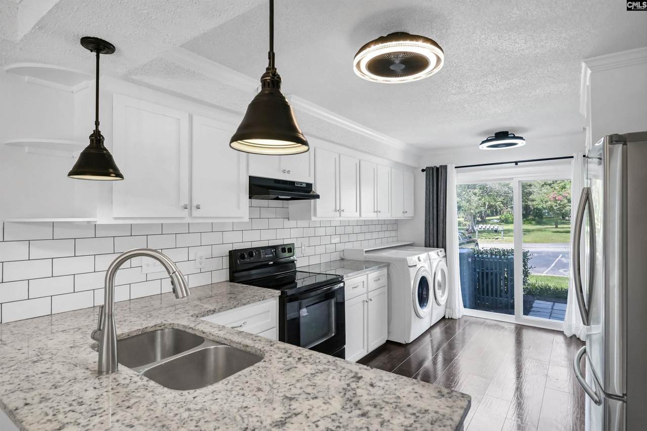 107 Windward Way - Photo 1