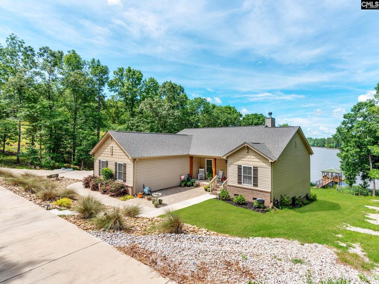 1879 Wateree Road - Photo 1