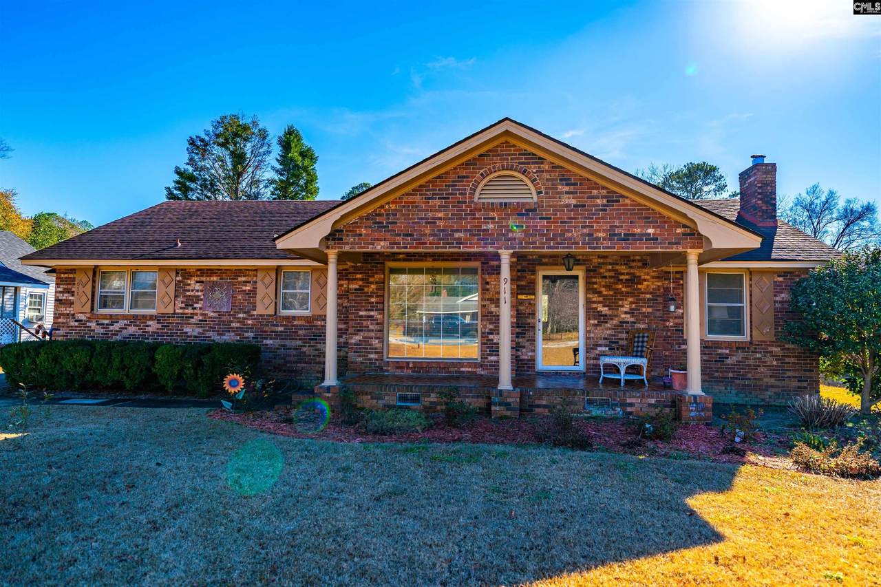 911 Hannah Avenue - Photo 1