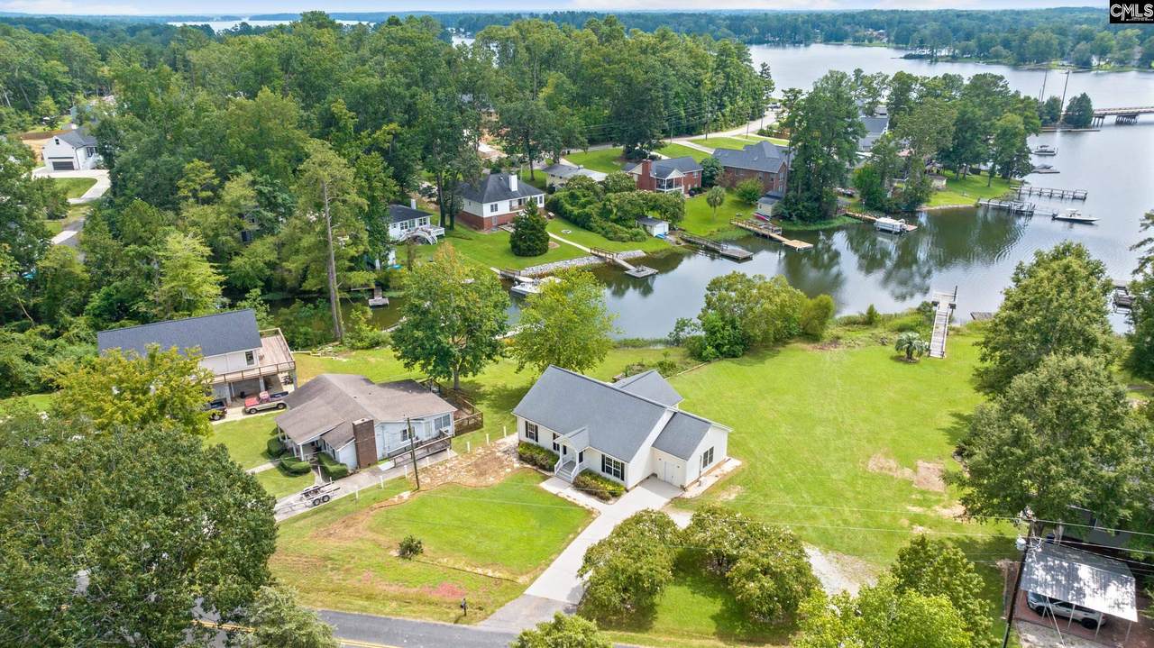 217 Lakewood Drive - Photo 1