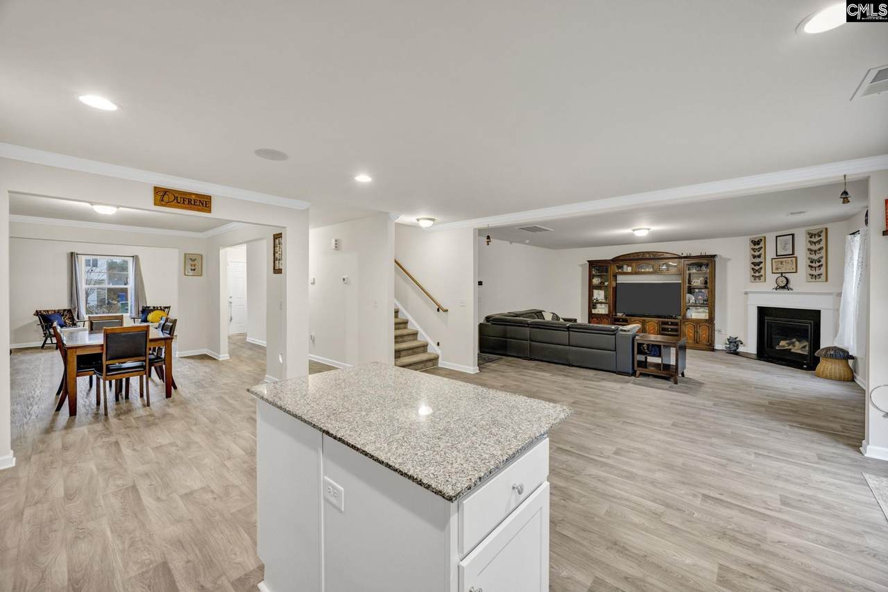 169 Carriagebrook Circle - Photo 1