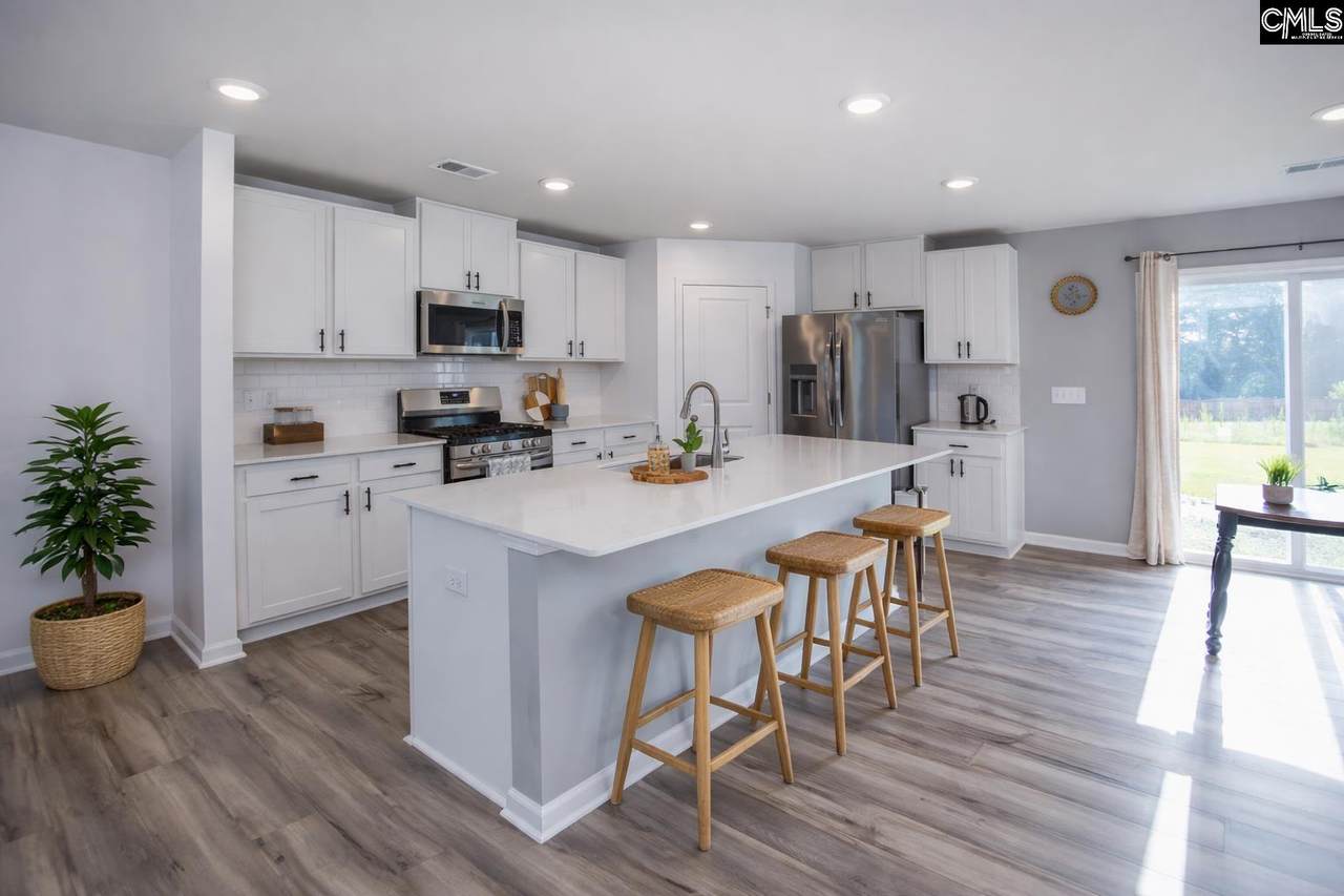 410 Windy Farm Road - Photo 1