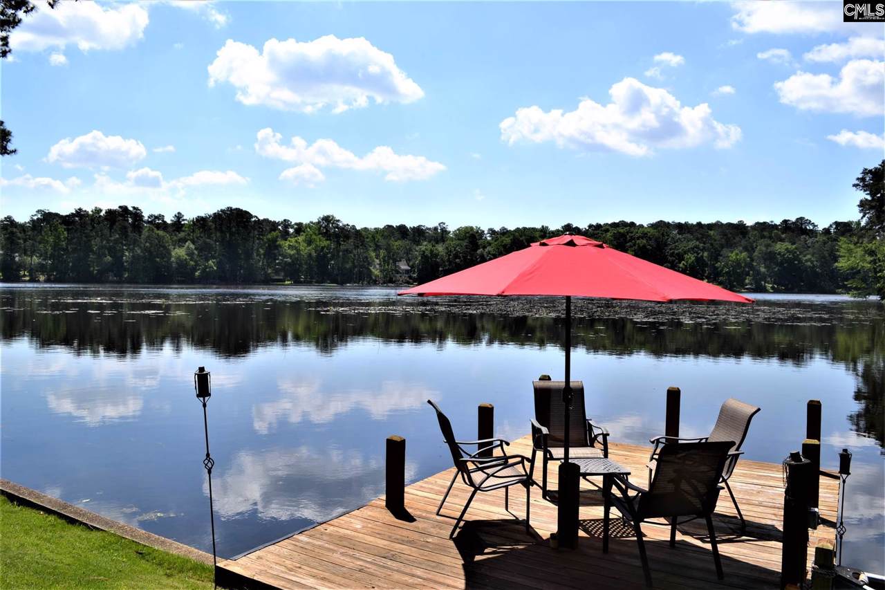 6802 Pine Tree Circle - Photo 1
