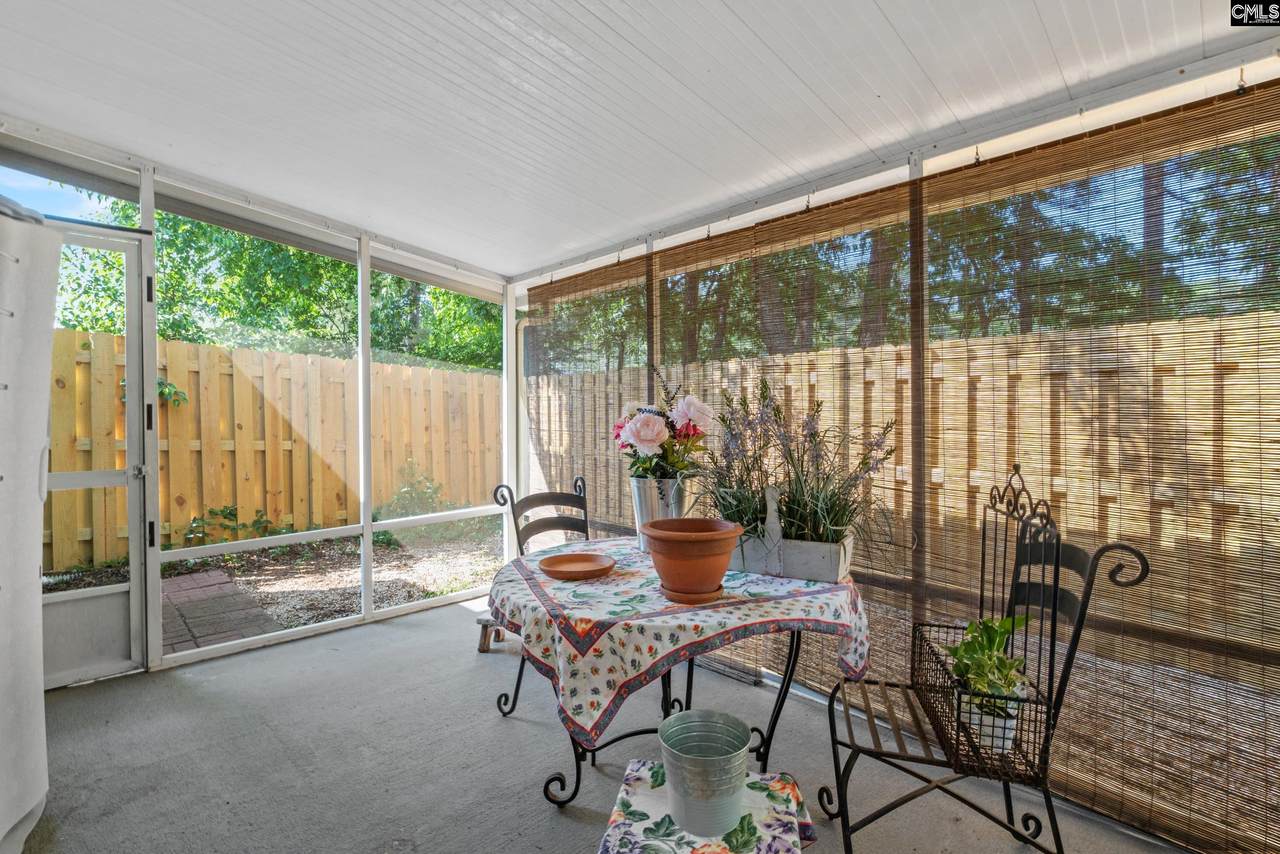 130 Thorn Tree Lane - Photo 1
