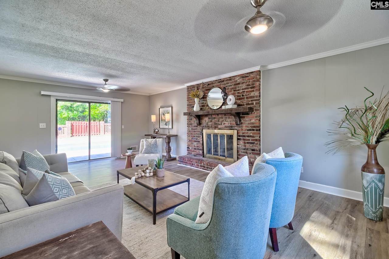 5229 Circle Drive - Photo 1
