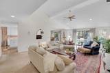 15 Woodpine Court - Photo 9