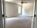 720 Samantha Street - Photo 32