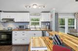 2075 Great North Road - Photo 15