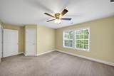 305 Thoroughbred Way - Photo 24
