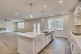 2468 Green Viper Loop - Photo 14