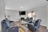 453 Tulip Way - Photo 10