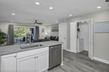 301 Harbor Heights Drive 6D - Photo 18