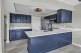 320 Shoreline Drive - Photo 20