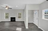 142 Middlesex Court - Photo 10