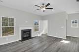 142 Middlesex Court - Photo 17